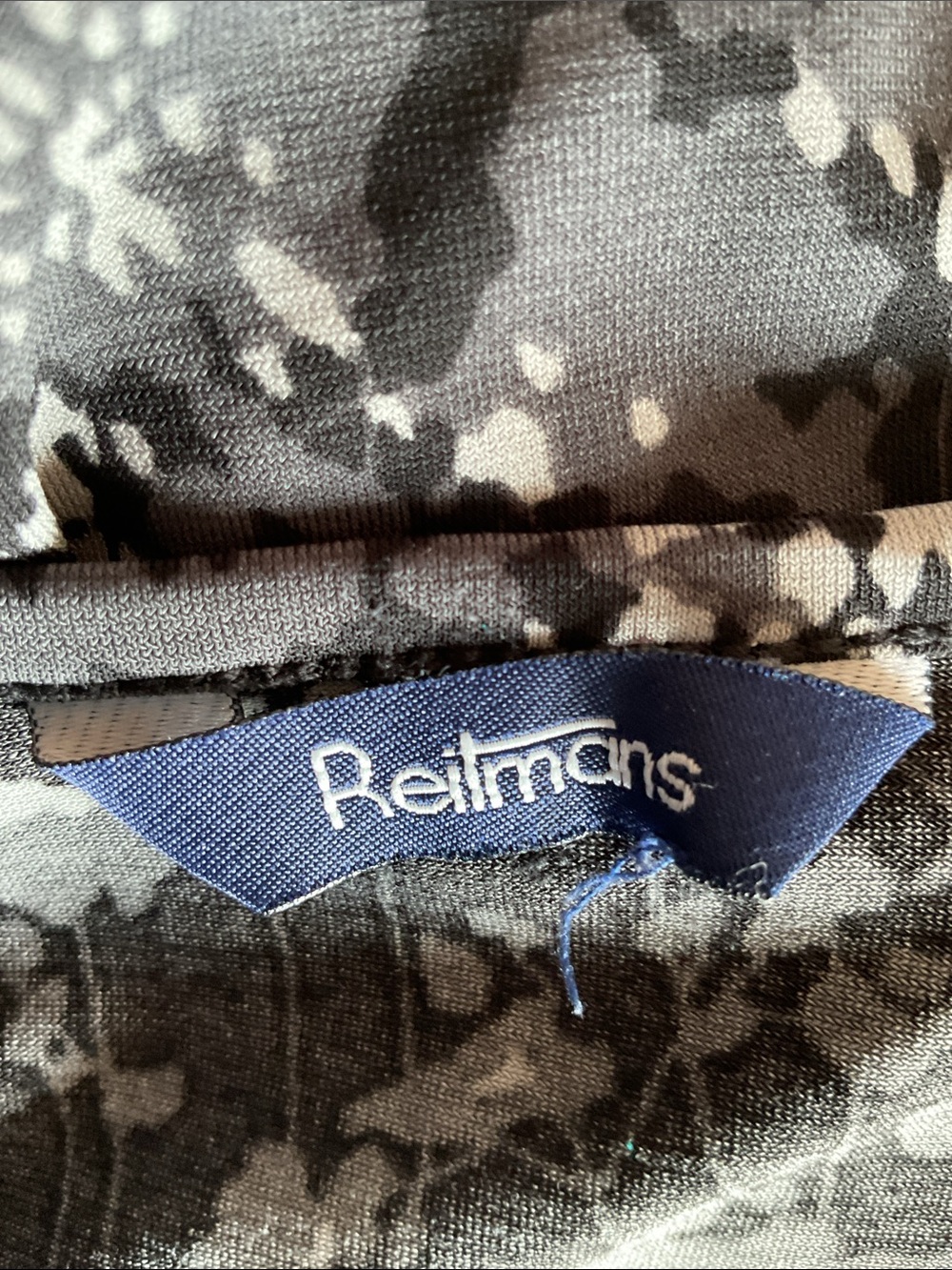 Reitmans Patterned Cami - Picture 4 of 6